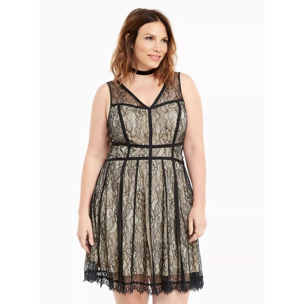 TORRID Lace Strappy Skater Dress Size 26 Plus Size Curvy Date Event Formal Black
